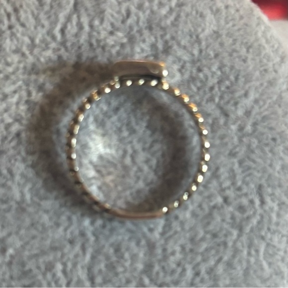 Silpada Silver Twisted Band Ring with Emerald-Cut Crystal size 7 - Picture 4 of 5
